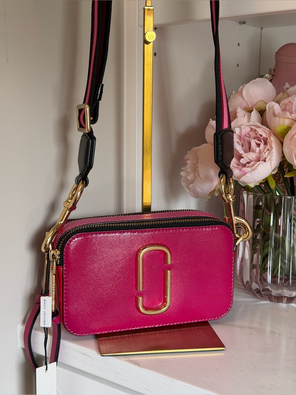 Marc Jacobs Hot Pink & Red Double-Zip Crossbody Camera Bag with Gold Hardware - Picture 3 of 15